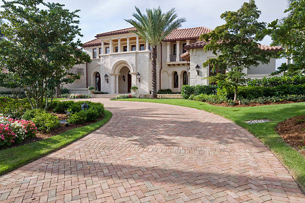 Best Concrete driveway pavers in Pleasant Ridge, MI